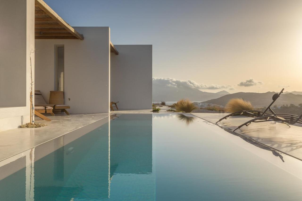 Theia Villa Adamantas  ภายนอก รูปภาพ